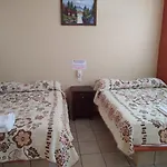 Hotel Y Bungalows Olivares